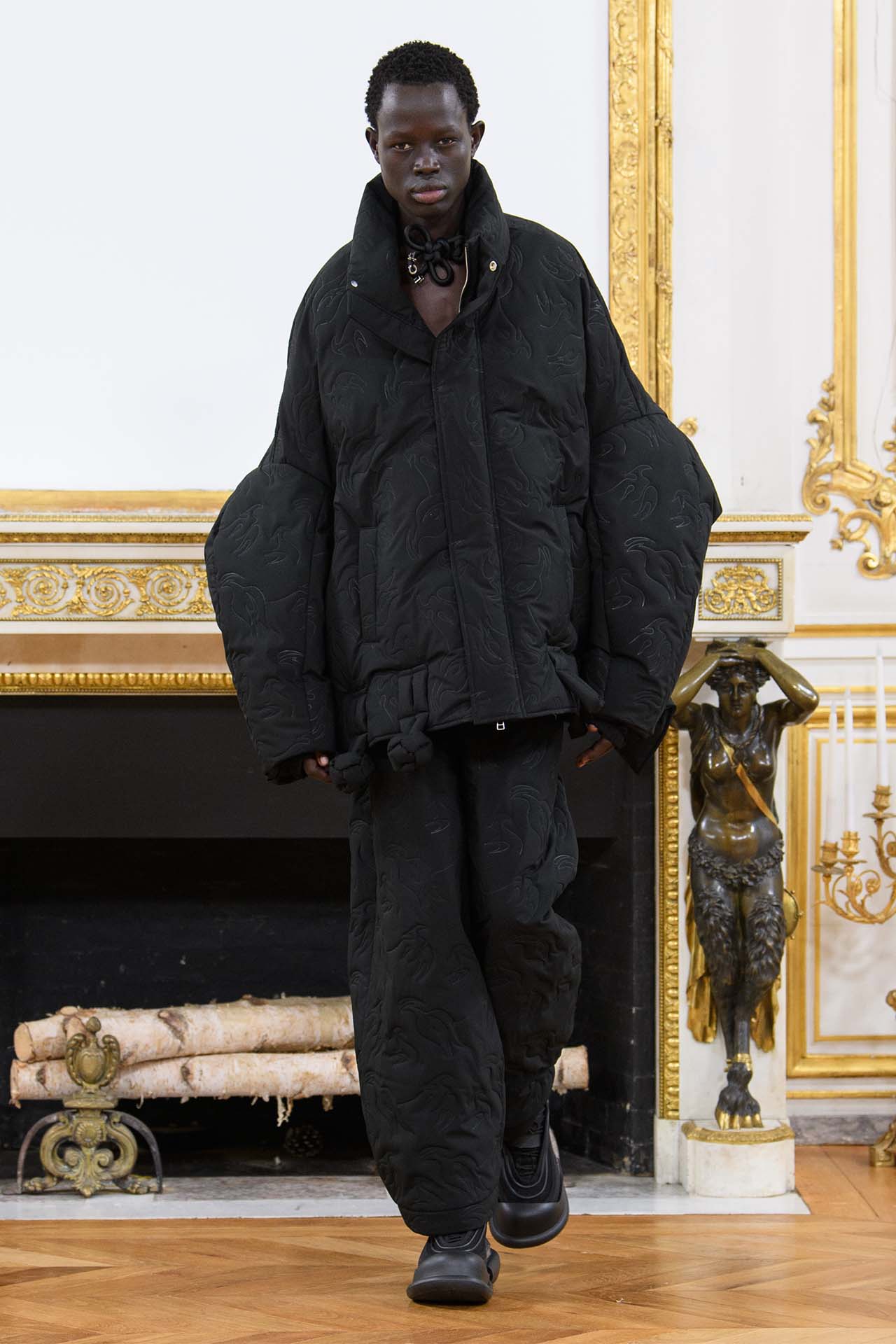 AW23 Collection – Feng Chen Wang