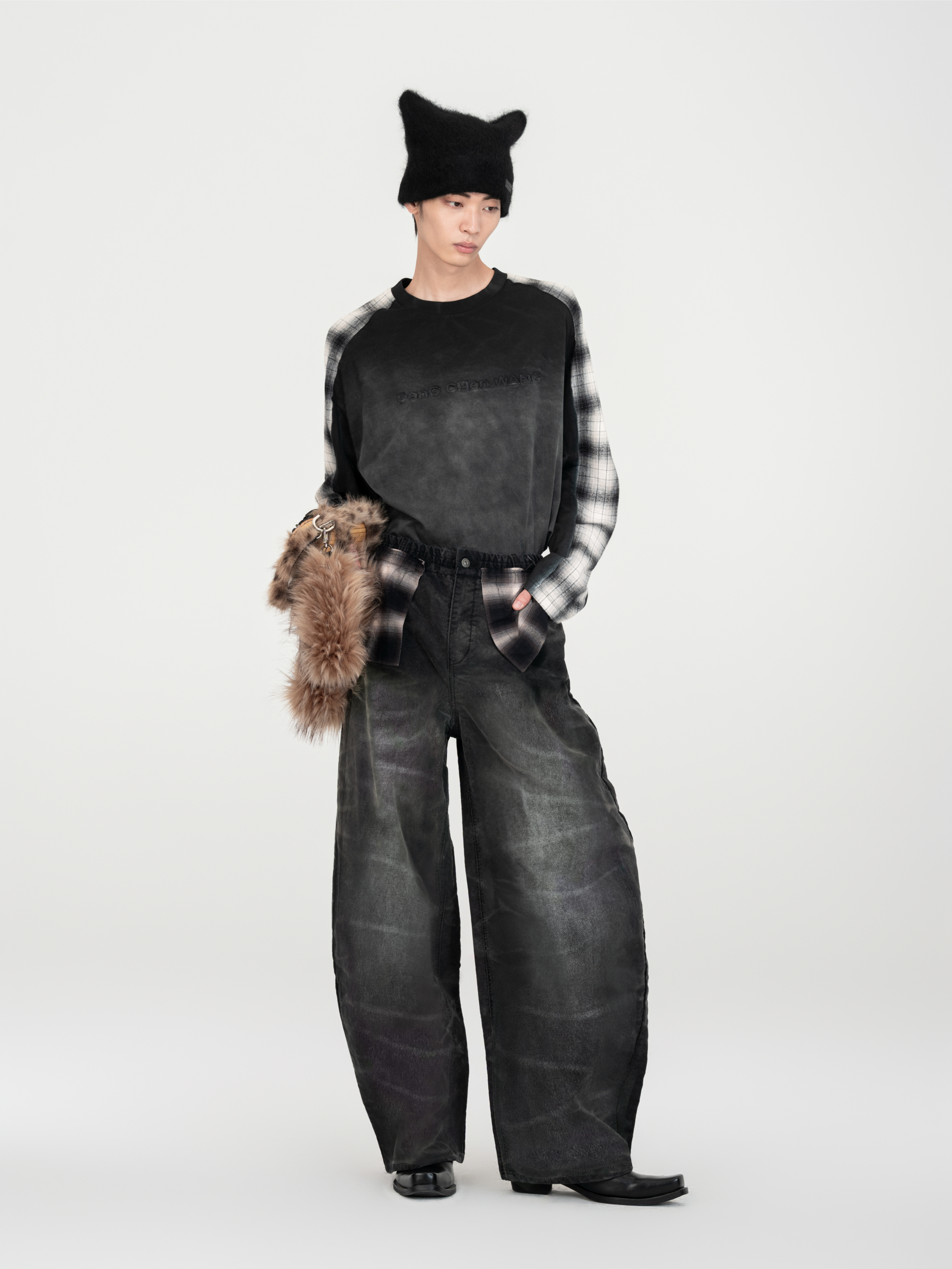 2-IN-1 WASHED DENIM PANTS
