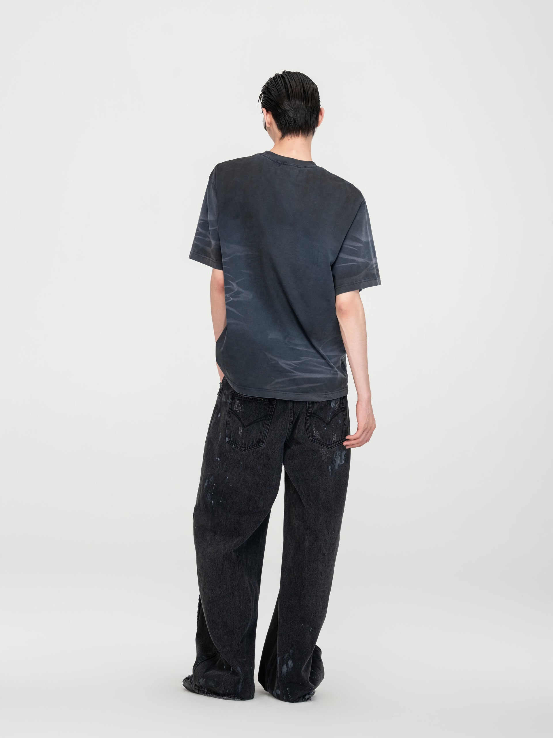 DARK NAVY WASHED SPRAY-DYED T-SHIRT