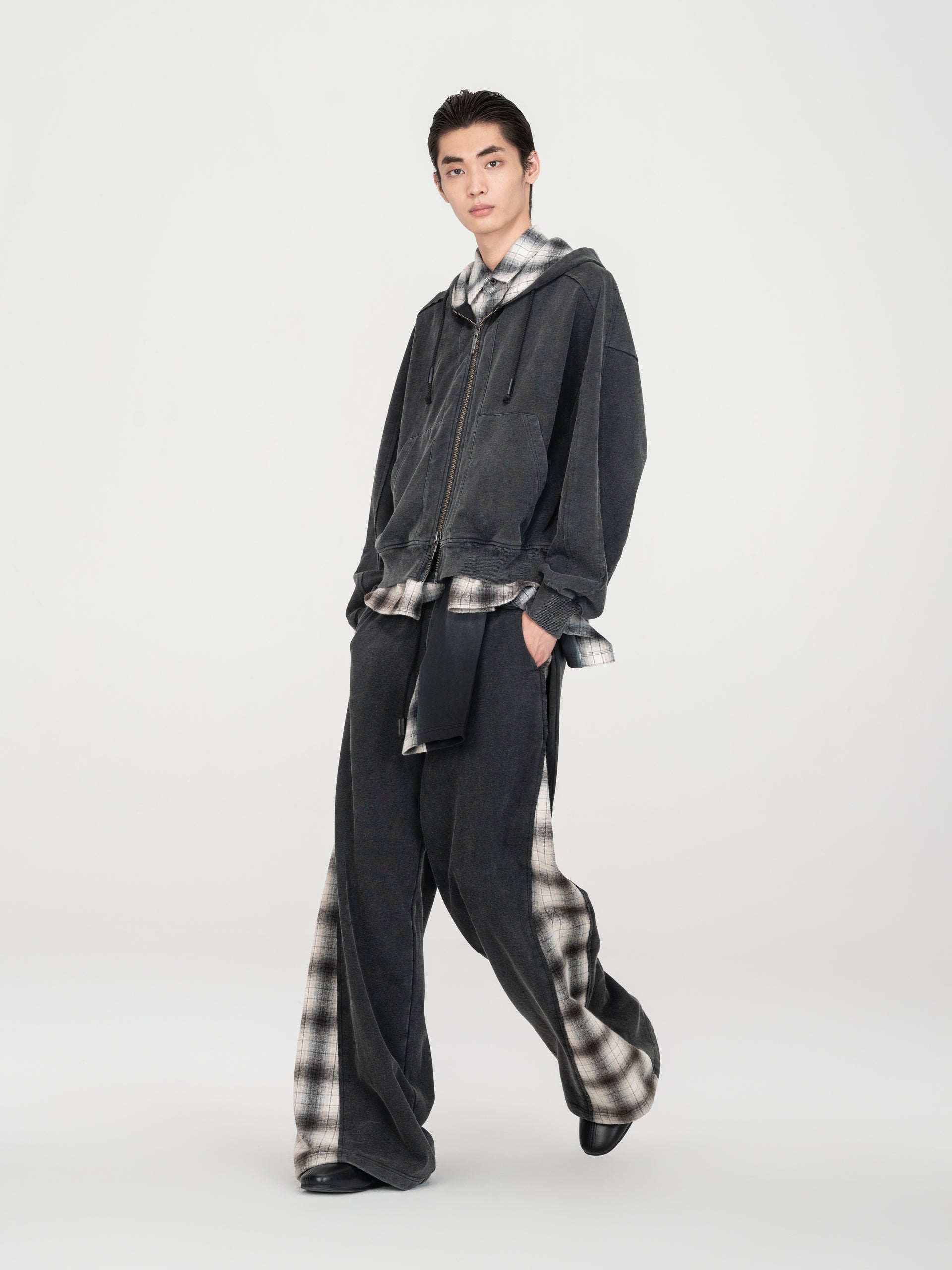 BLACK TWO-IN-ONE HOODIE