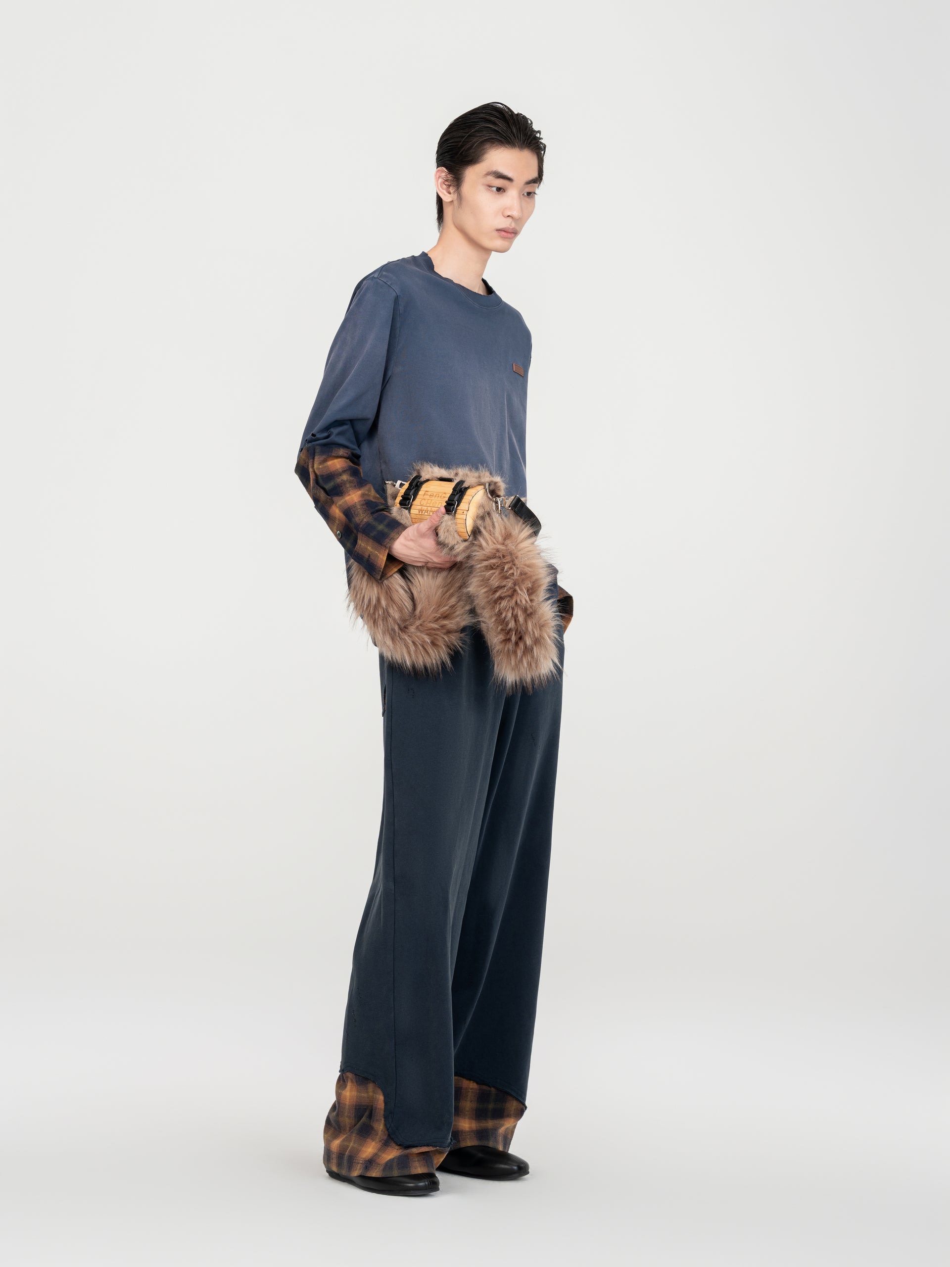 NAVY PLAID-PANEL PANTS