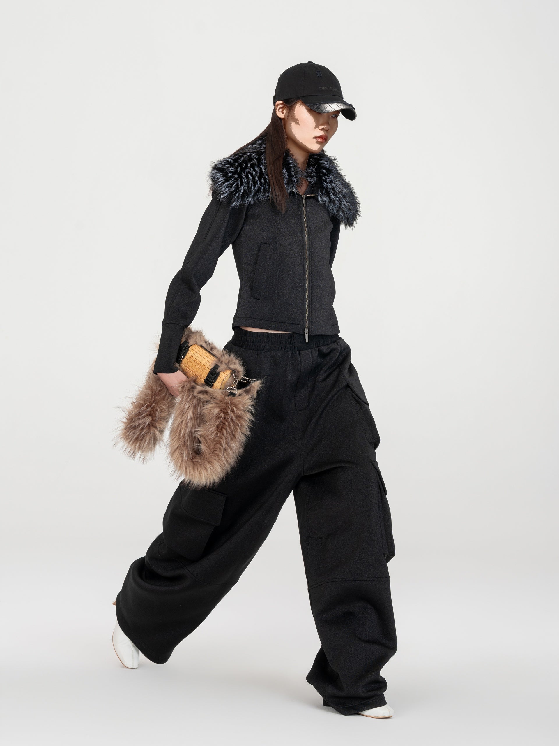 BLACK SUBTLE SHIMMER PANTS WITH 3D POCKETS