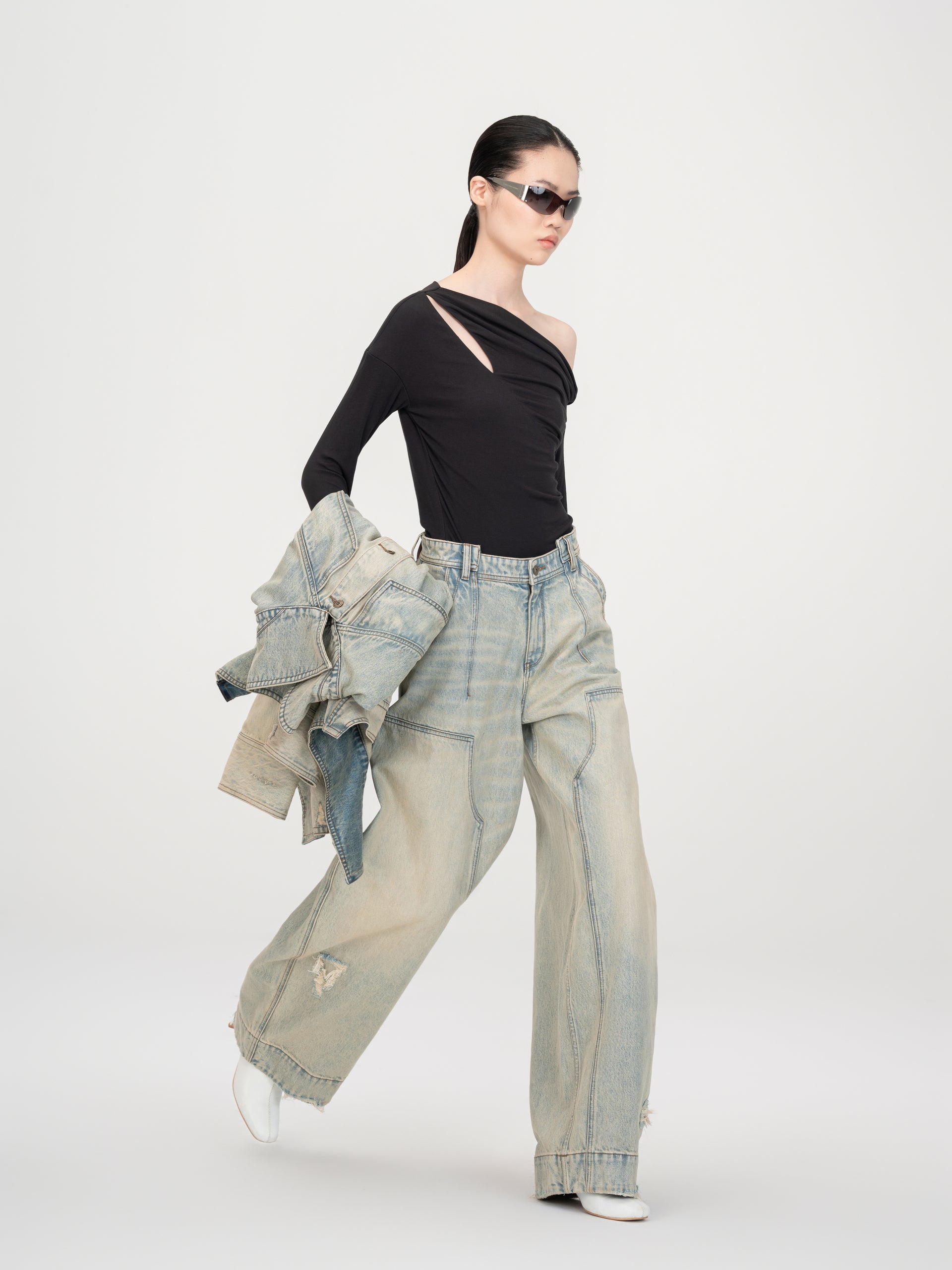 BLACK ONE-SHOULDER BASE TOP