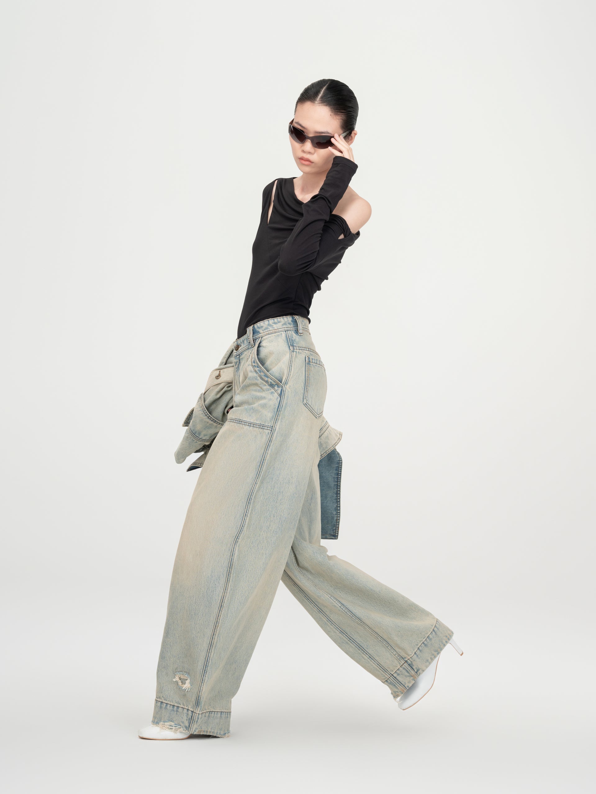 BLACK ONE-SHOULDER BASE TOP
