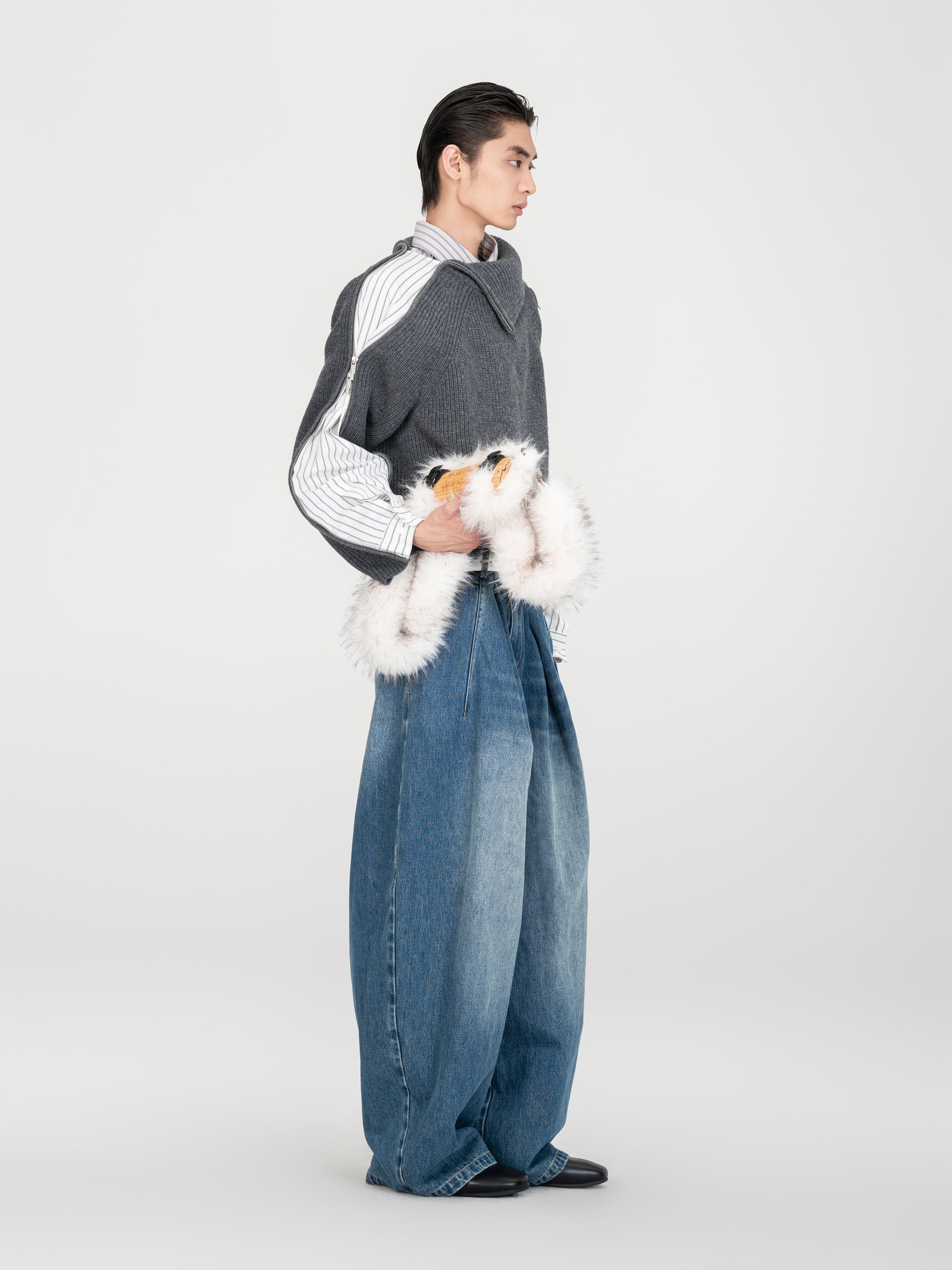 DECONSTRUCTED SHIRT FABRIC SWEATER WITH PATCHWORK