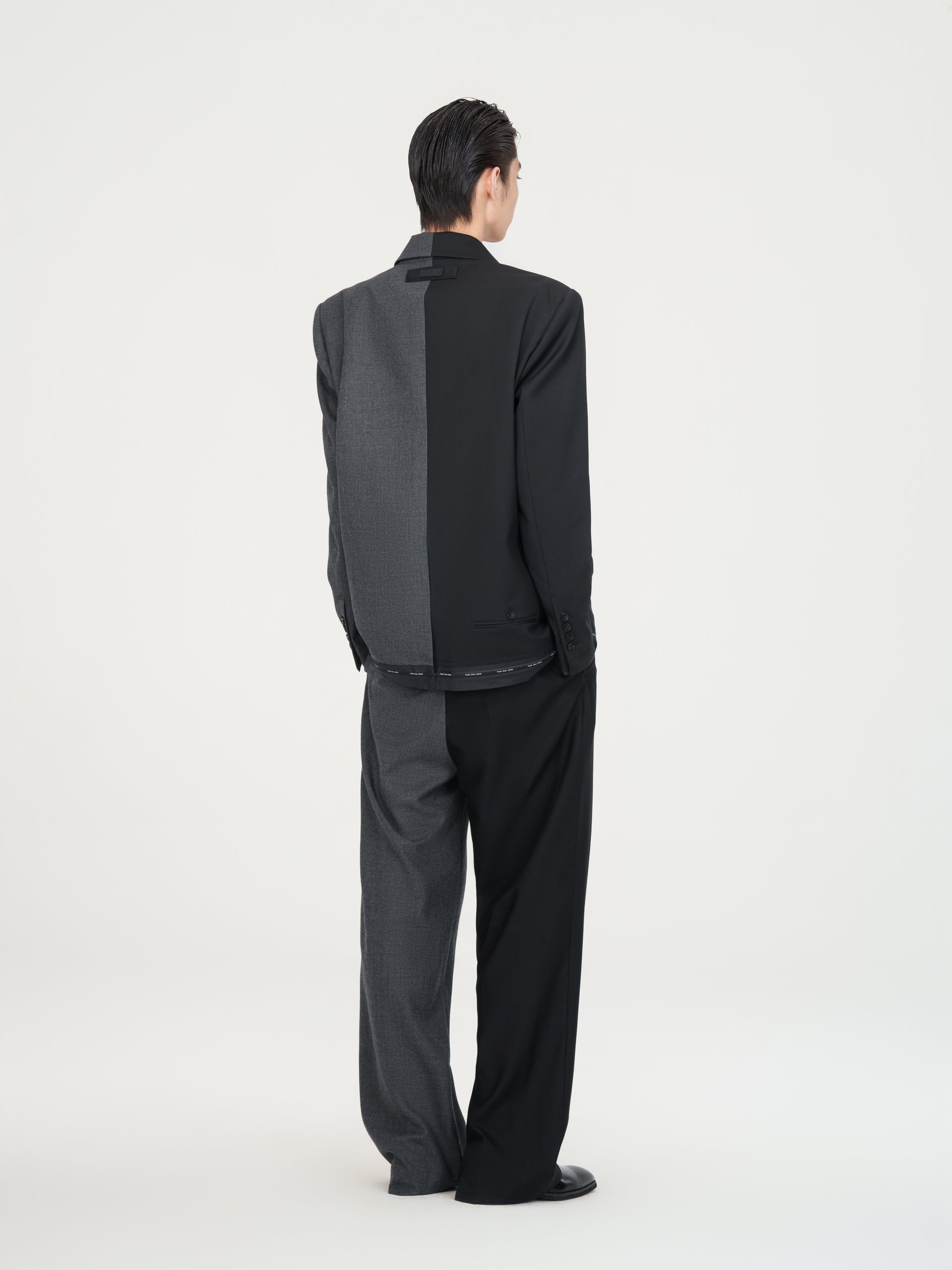 BLACK & CHARCOAL PANELED DECONSTRUCTED WOOL BLAZER