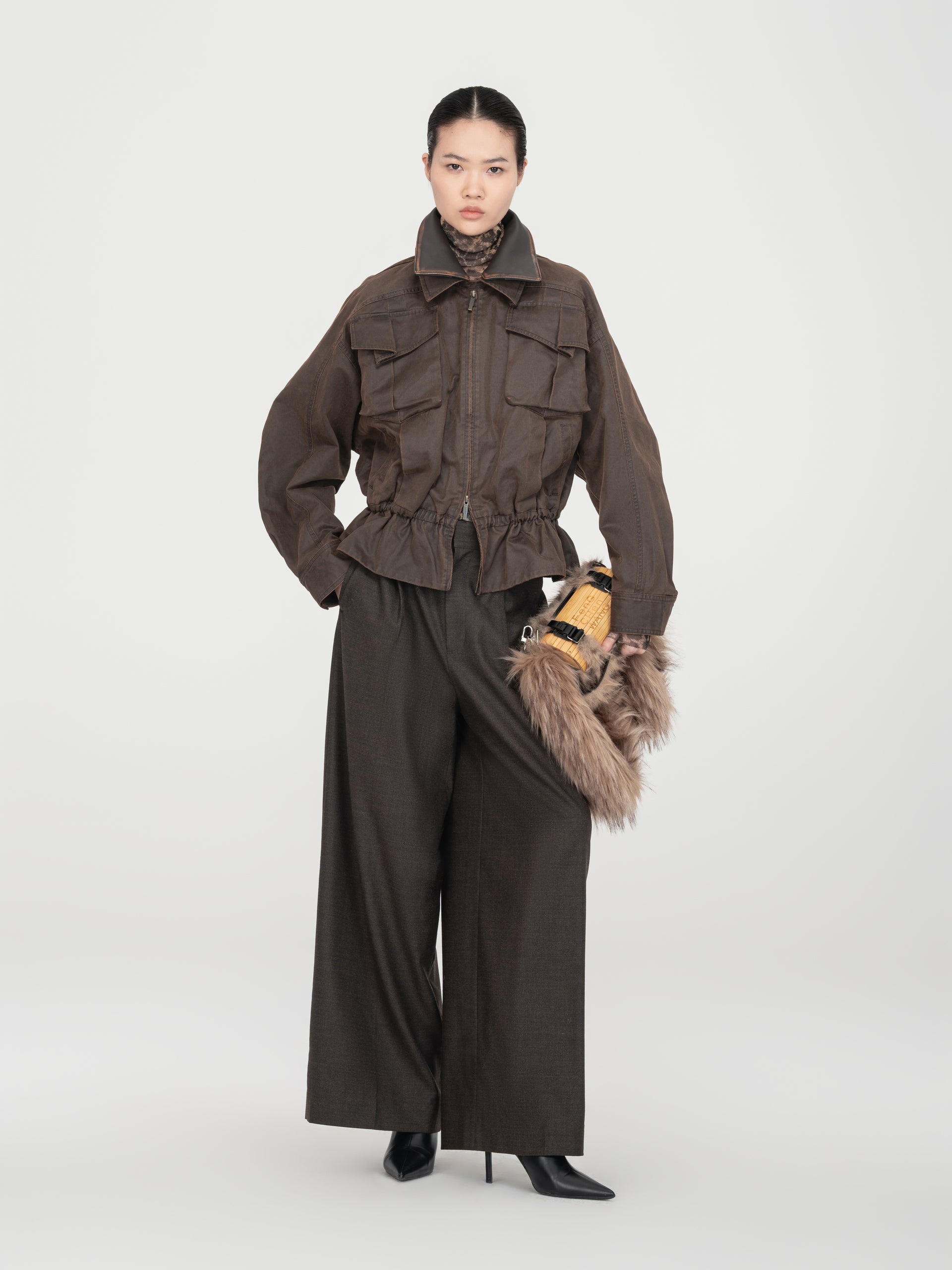 FOLDING TROUSERS