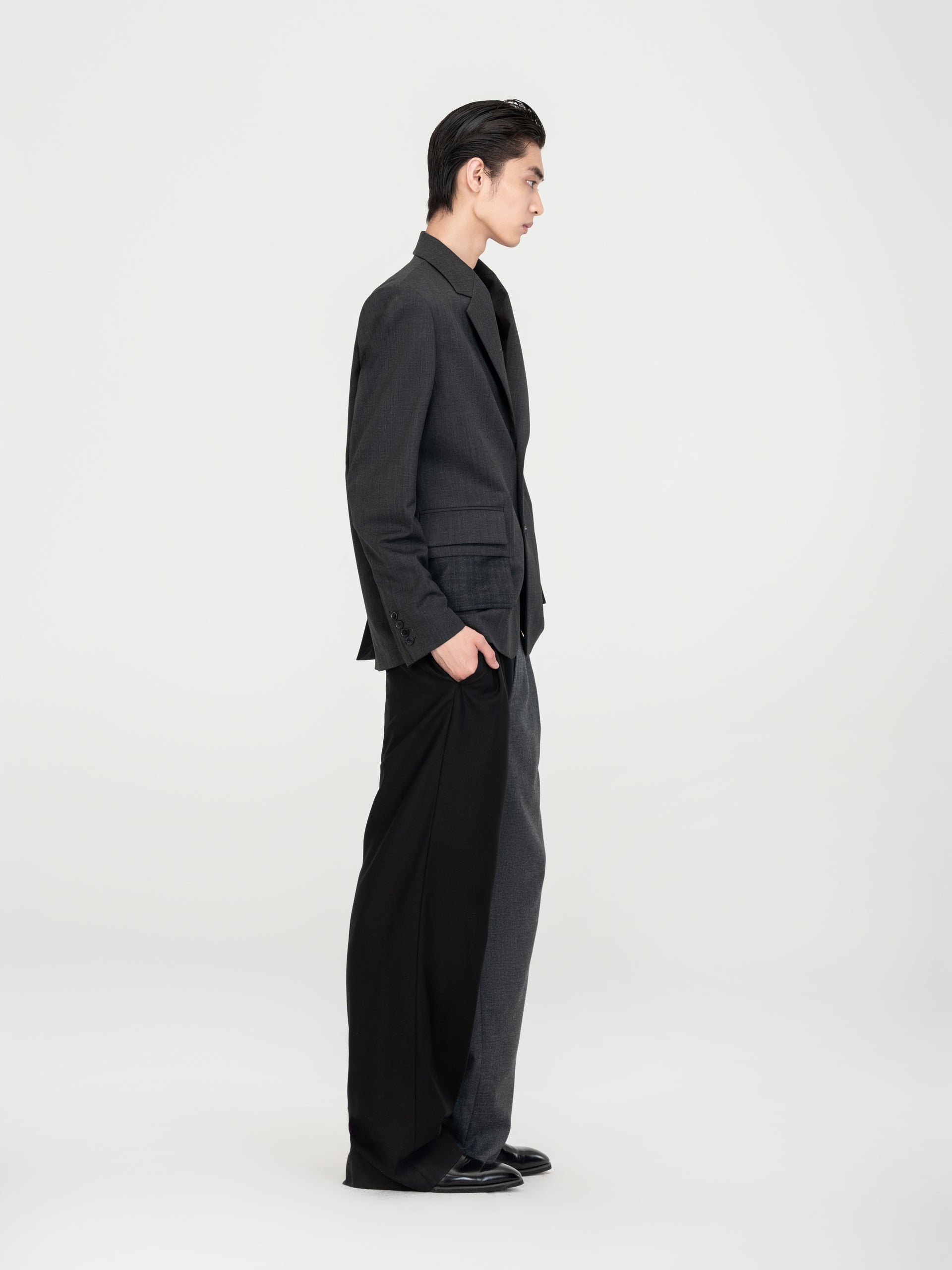 DARK GREY EXPOSED POCKET BAG RAW-EDGE TRIM WOOL BLAZER