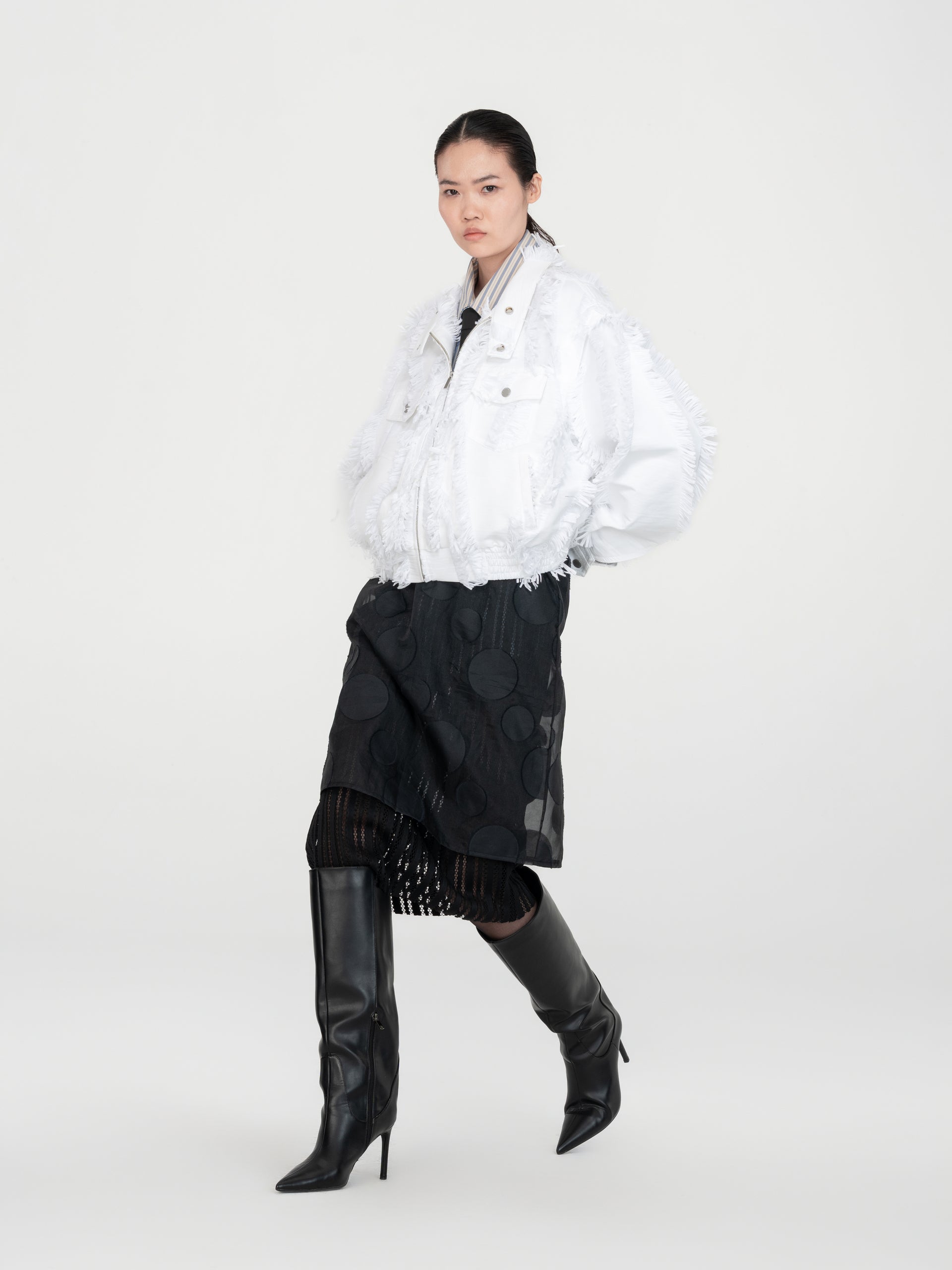 WHITE FRINGED JACKET