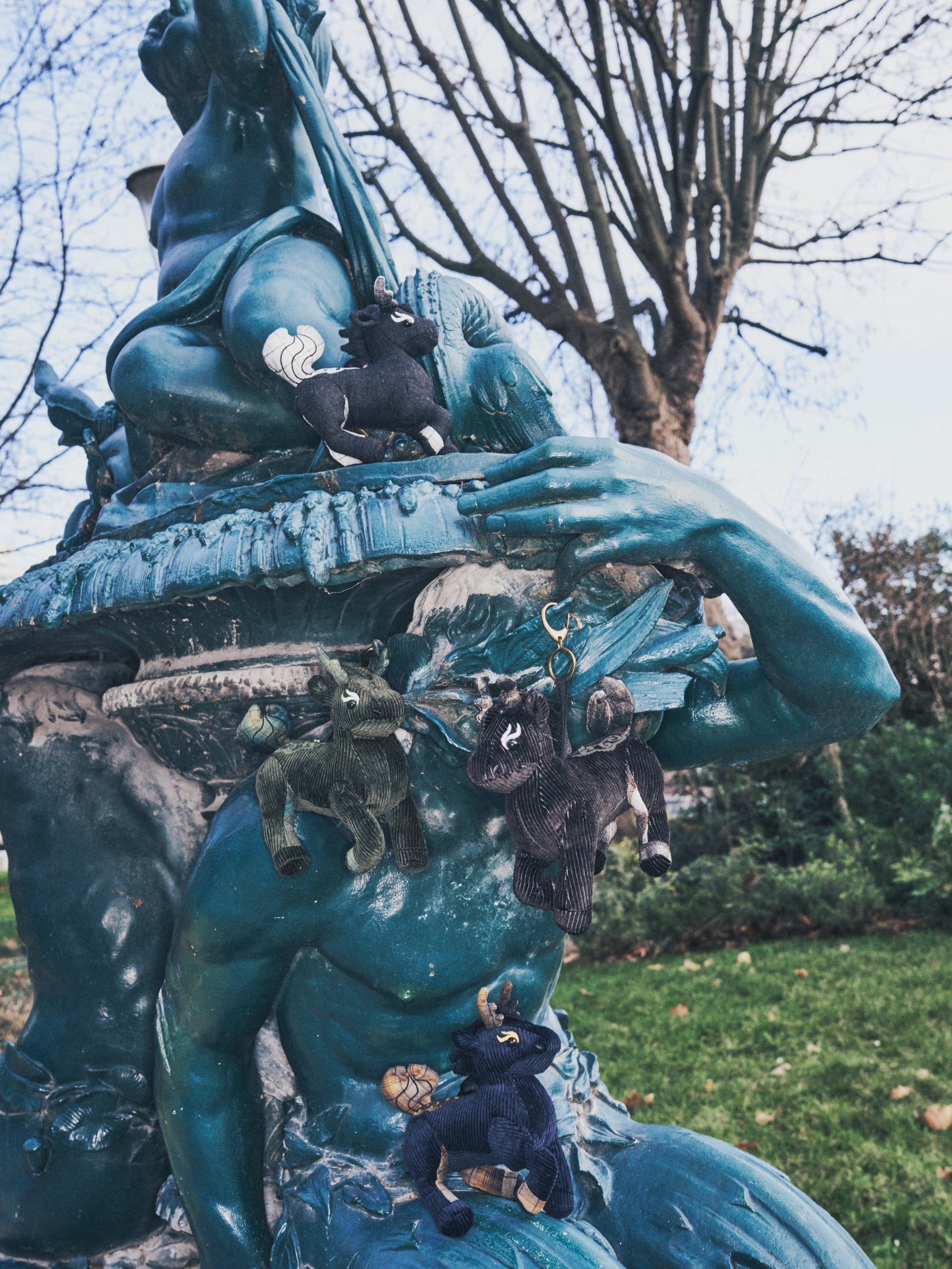 CORDUROY-AND-PLAID PATCHWORKED LONGMA