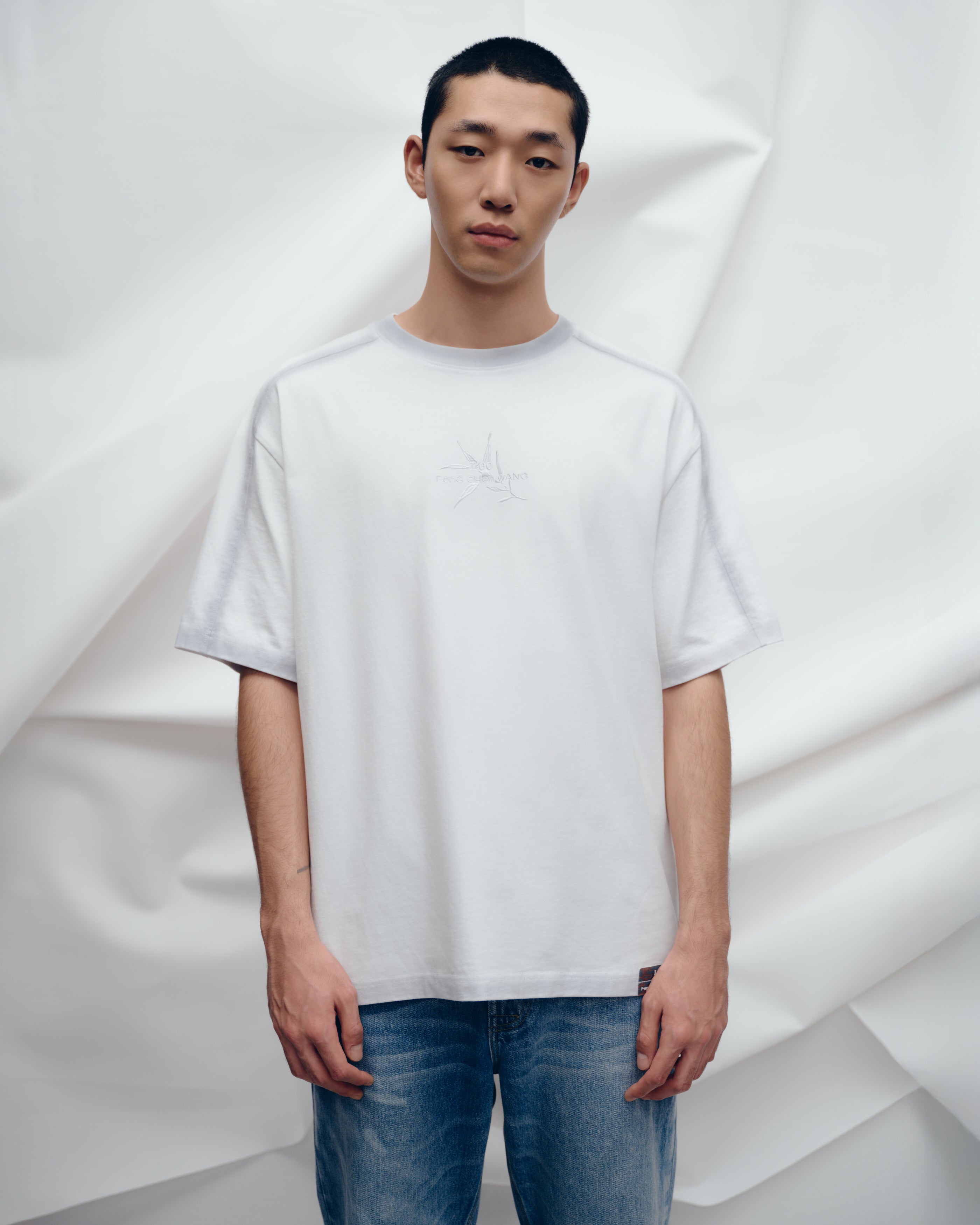 Lee x Feng Chen Wang MEN S/S TEE - Feng Chen Wang
