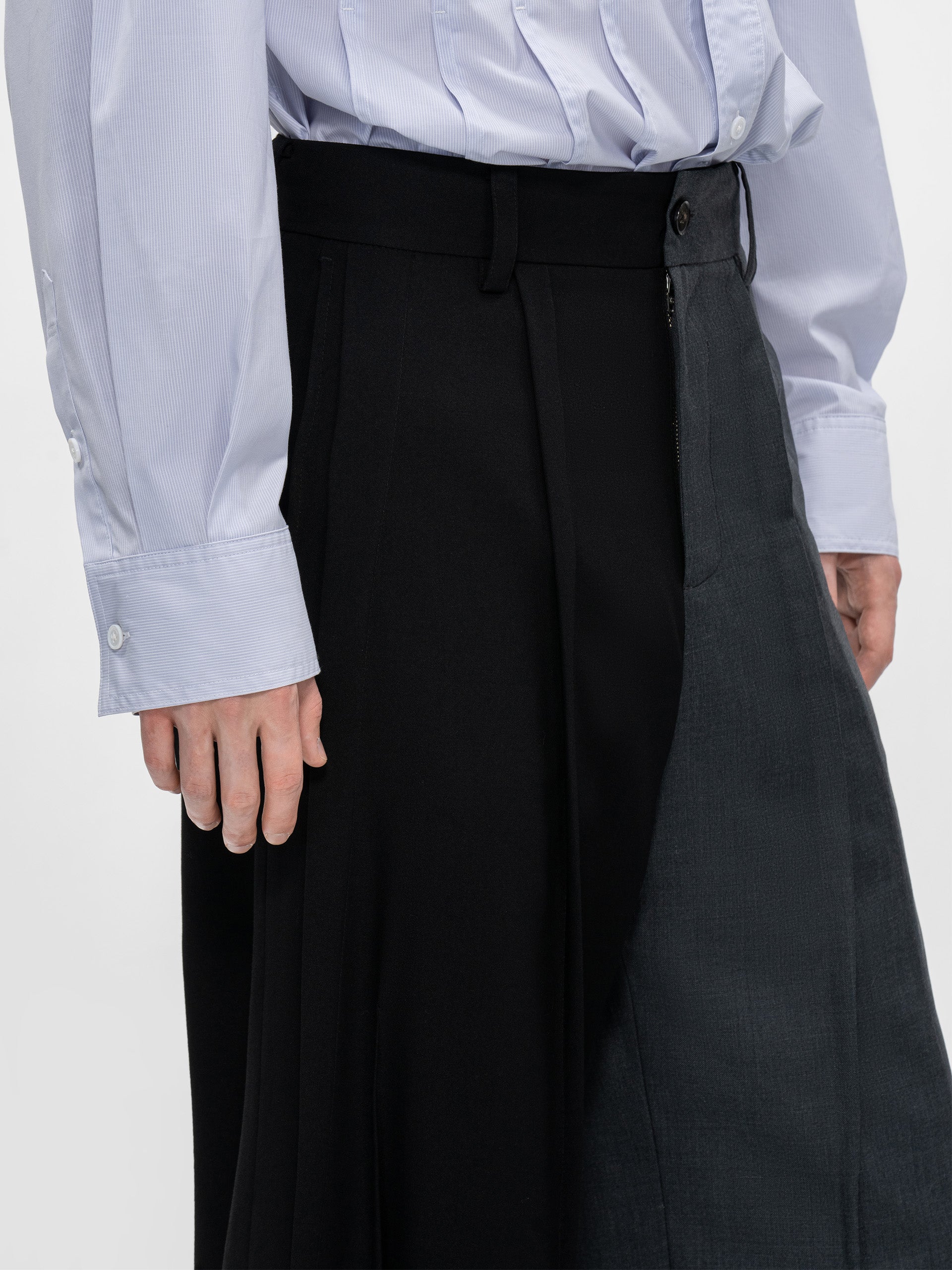 PLEATED TAILORED TROUSERS