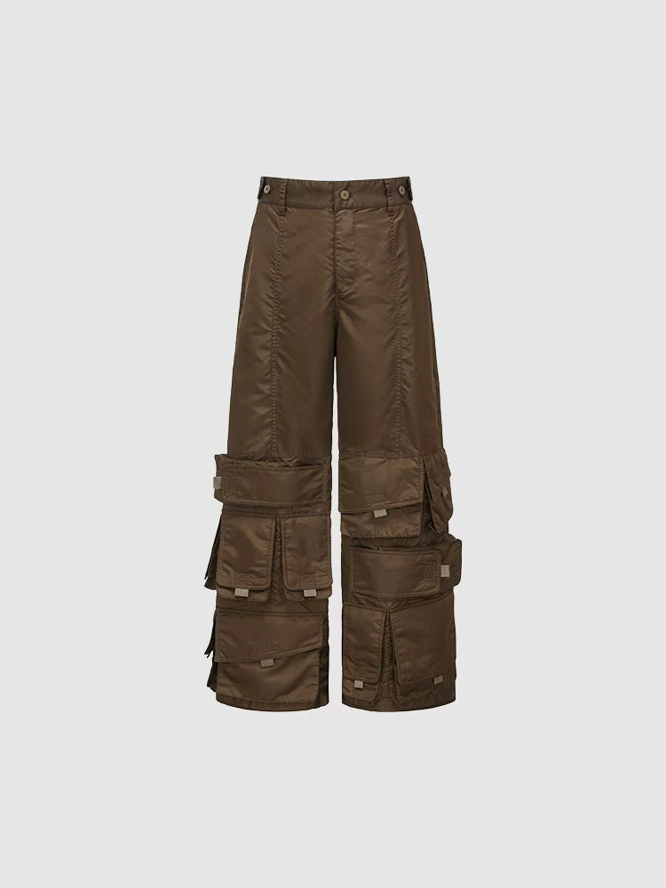 MULTI POCKET CARGO TROUSER IN PADDED NYLON