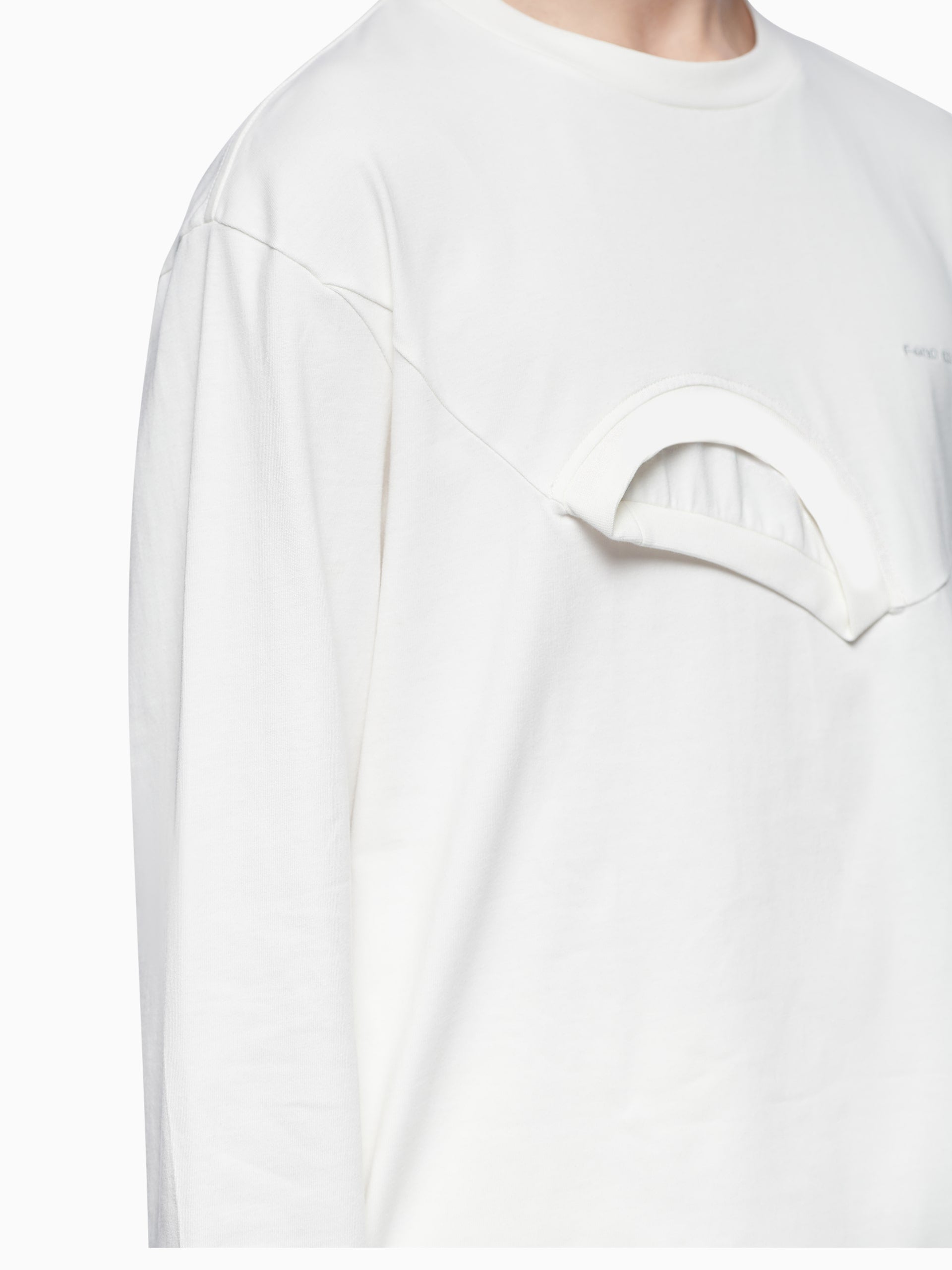 LONG SLEEVED DOUBLE CREW