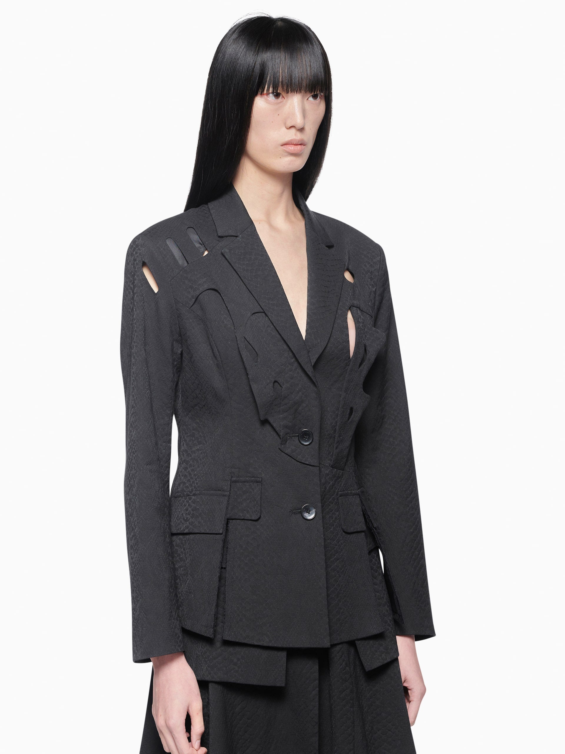CUT OUT BLAZER