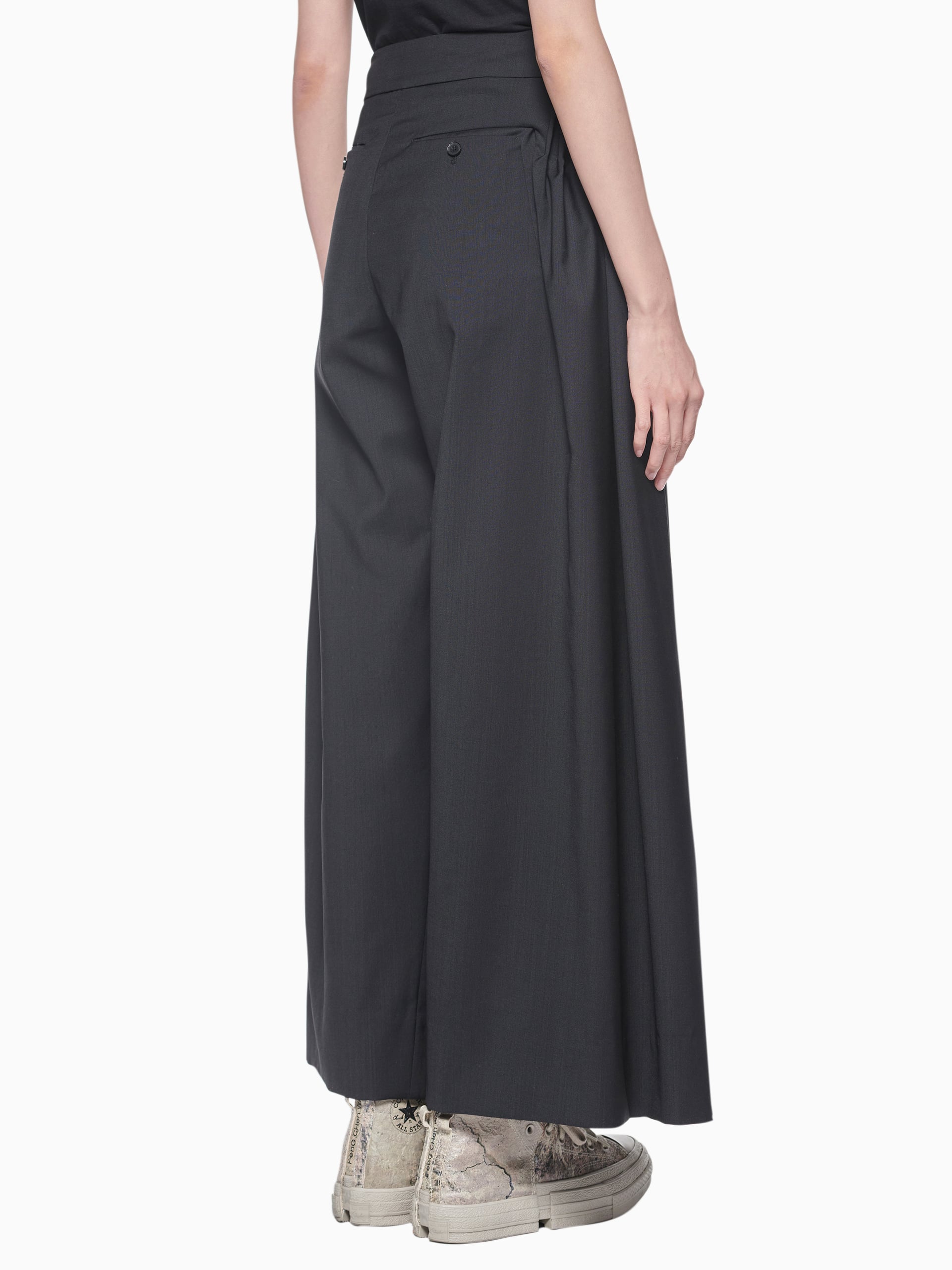 PLEATED WIDE LEG TROUSER