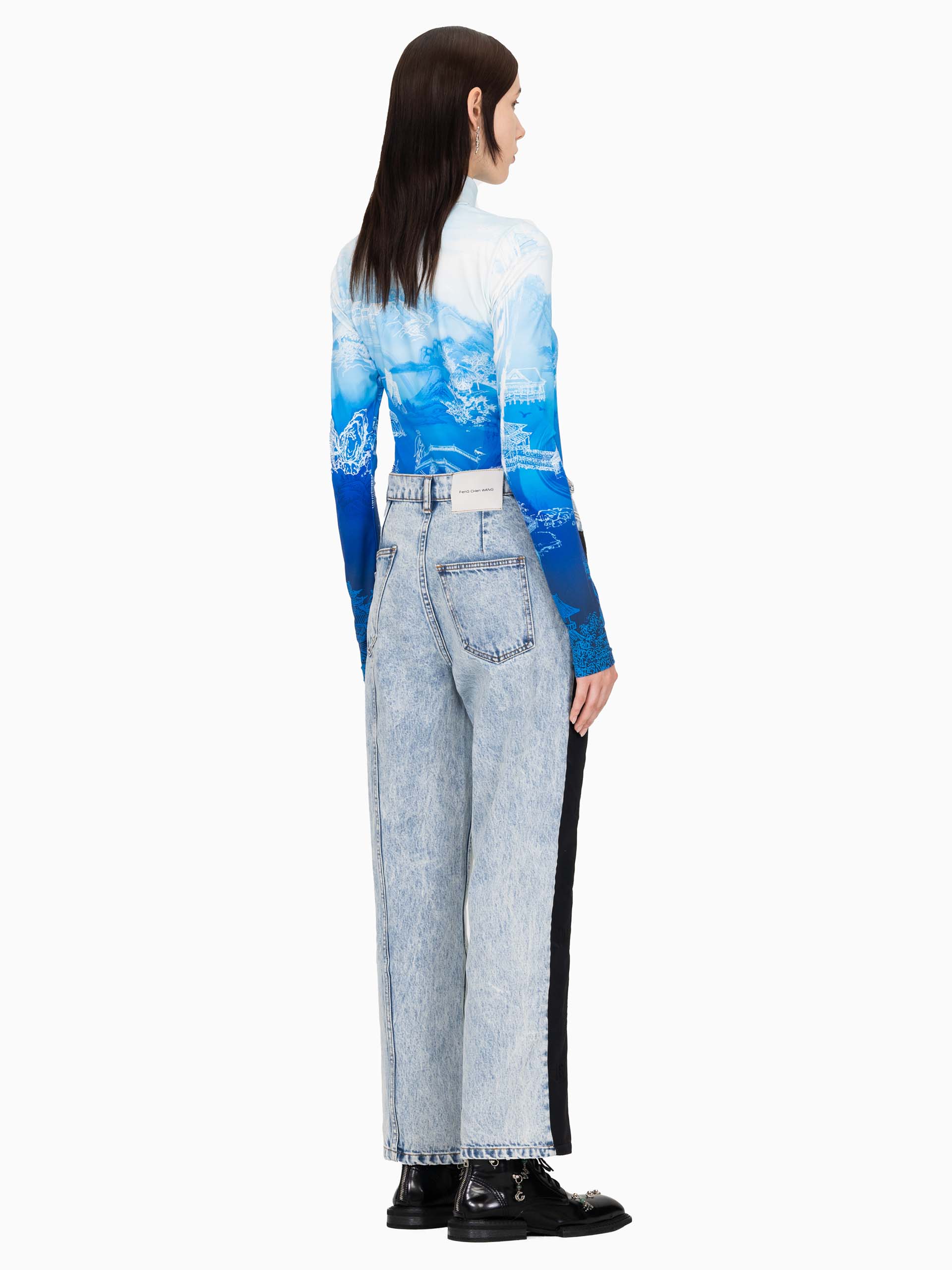 CHINESE PAINTING PRINT ROLL NECK