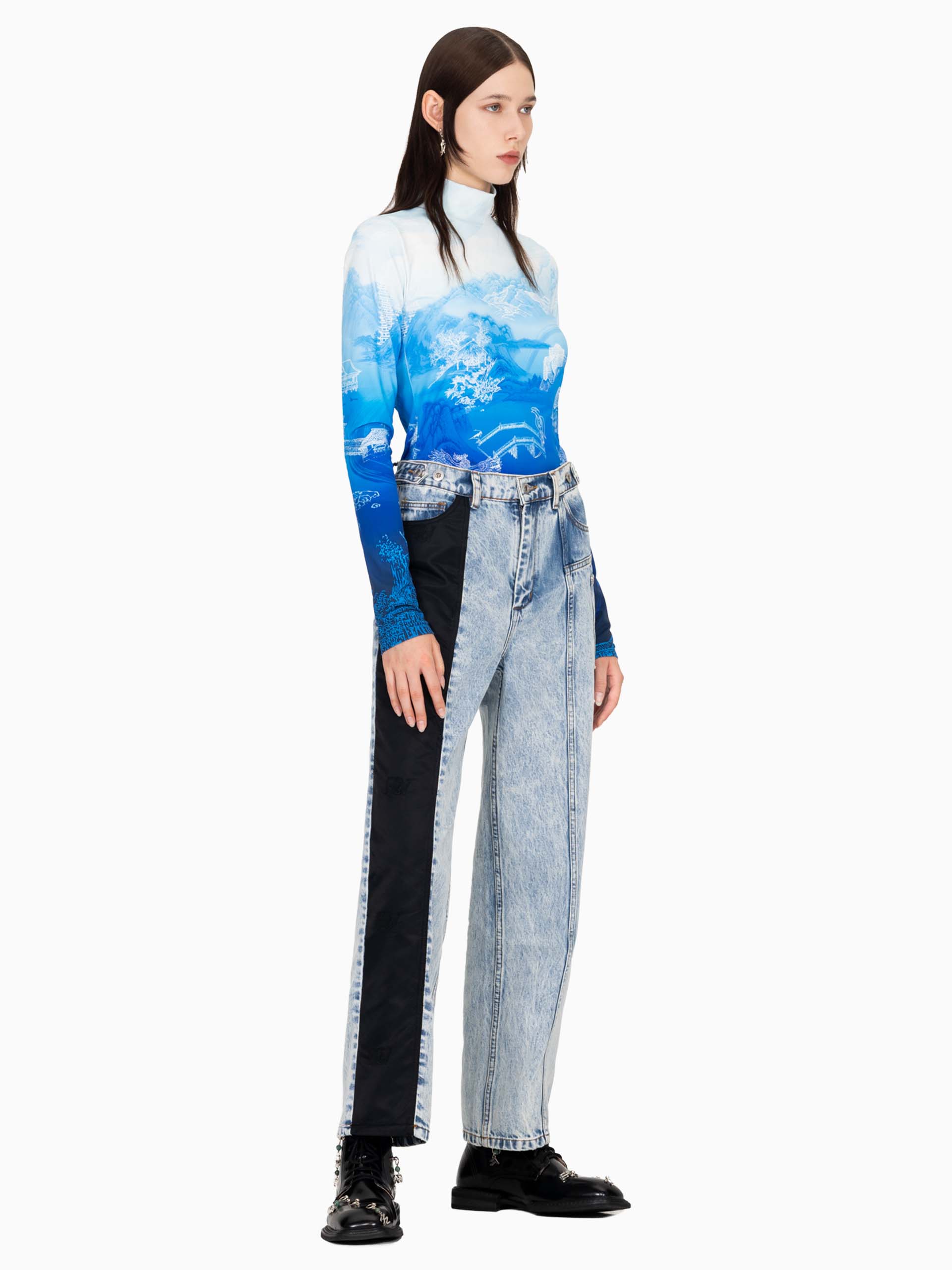 CHINESE PAINTING PRINT ROLL NECK
