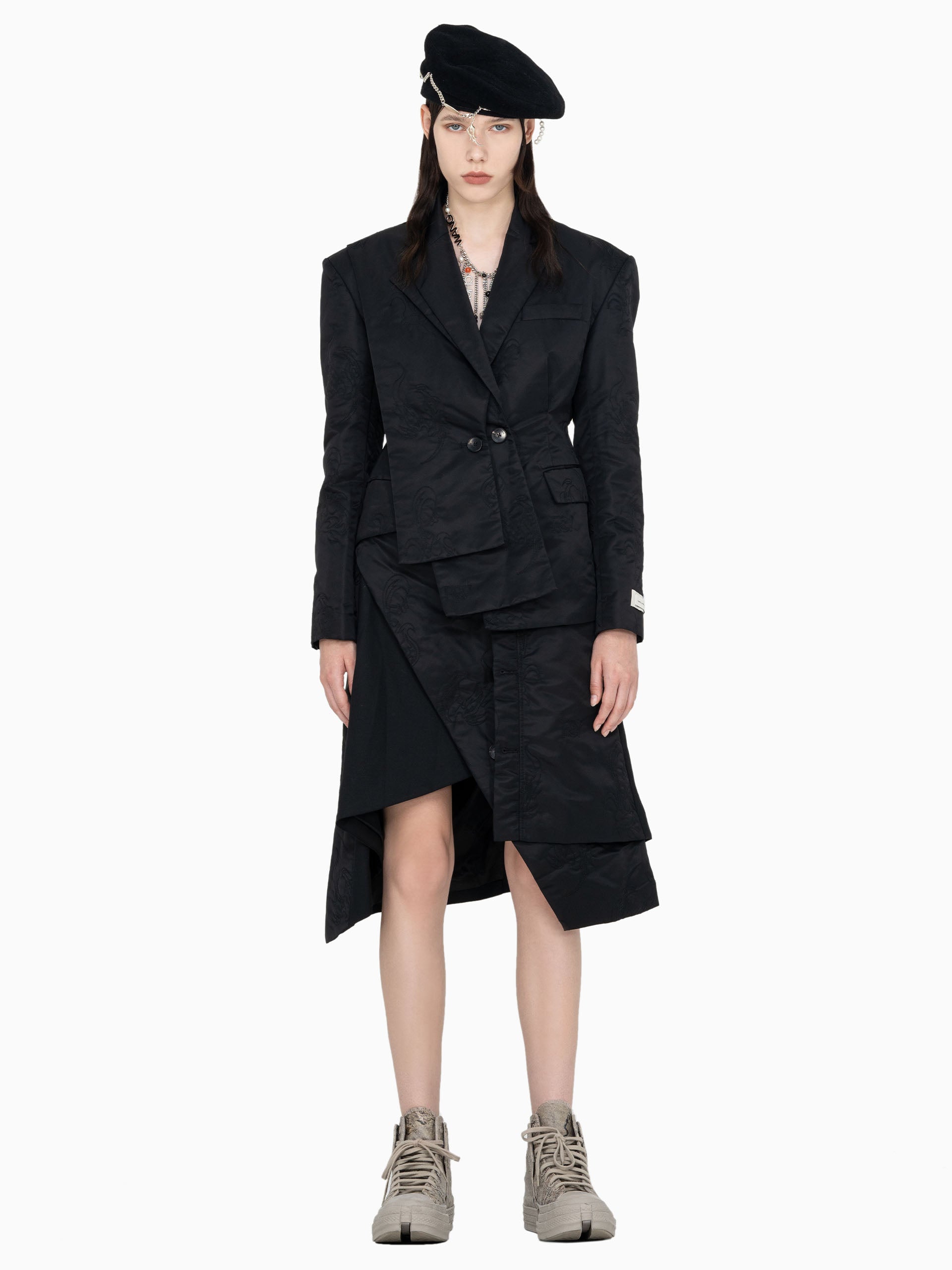 PHOENIX QUILTED PLEATED SUIT