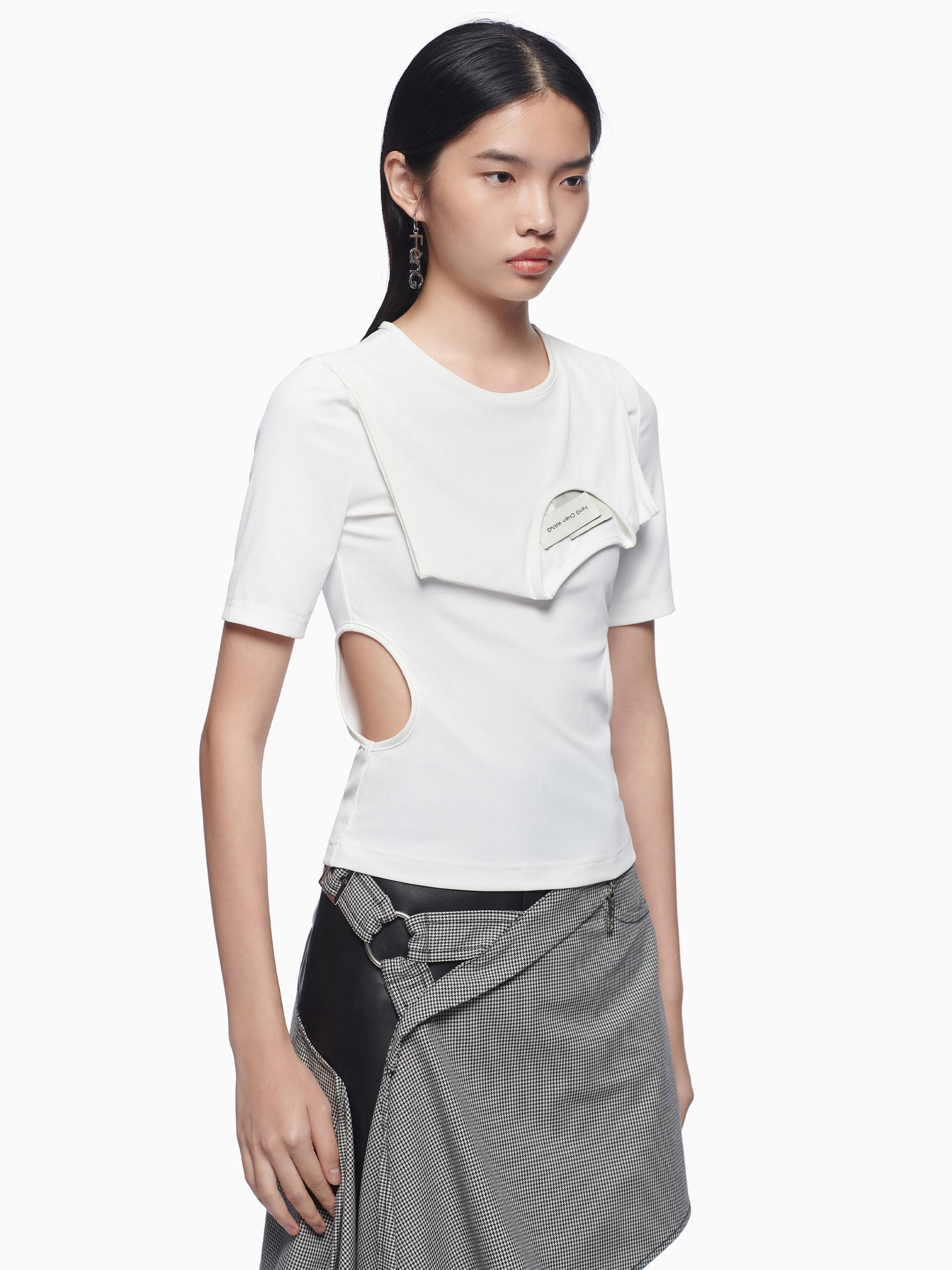 2 IN 1 T-SHIRT - Feng Chen Wang